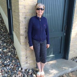 Meet your Posher, Ellen